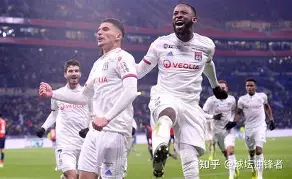 九游体育 -关于里程碑夜！里尔主帅复盘；欧超杯国际比赛日刷纪录；管理层满意；更衣室氛围转暖的信息